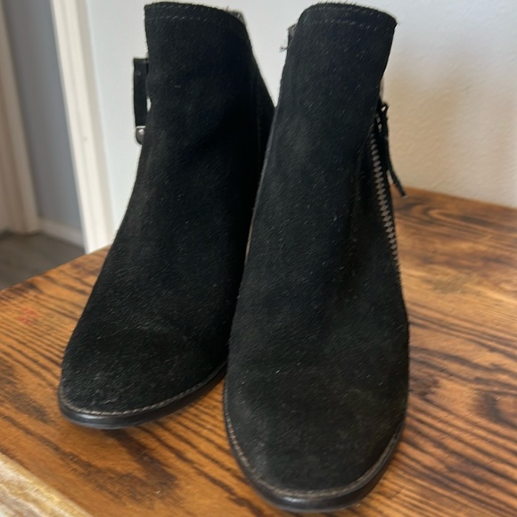 Dolce Vita Suede Bootie - Picture 4 of 7